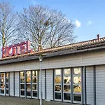 Coffee Fellows Sued Motell 3*