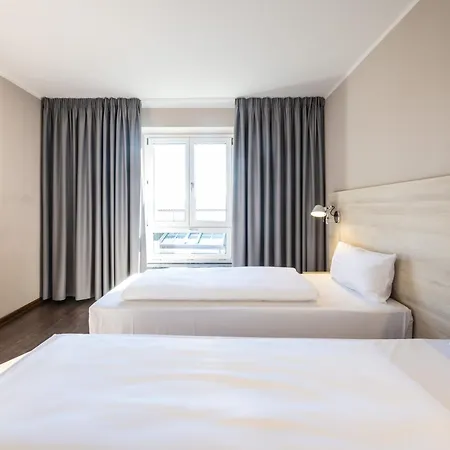 Motel Sued
