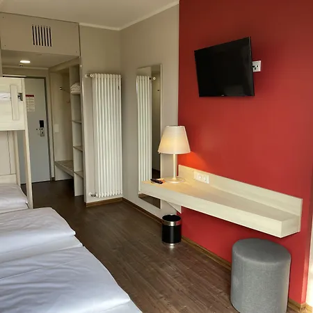 Coffee Fellows Sued Motel